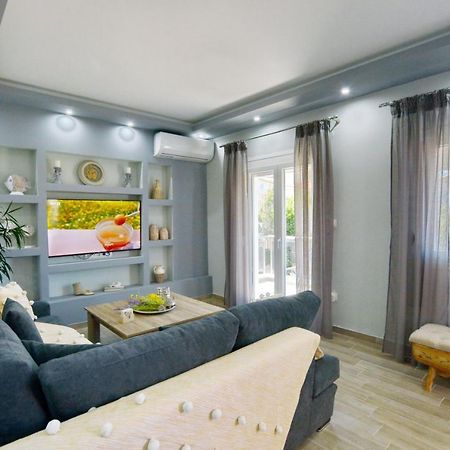 לימנאס Blue North Luxury Apartment מראה חיצוני תמונה