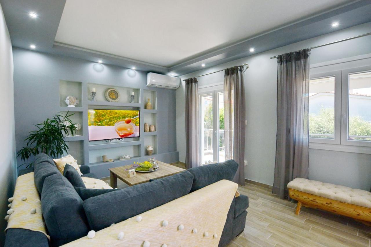 לימנאס Blue North Luxury Apartment מראה חיצוני תמונה