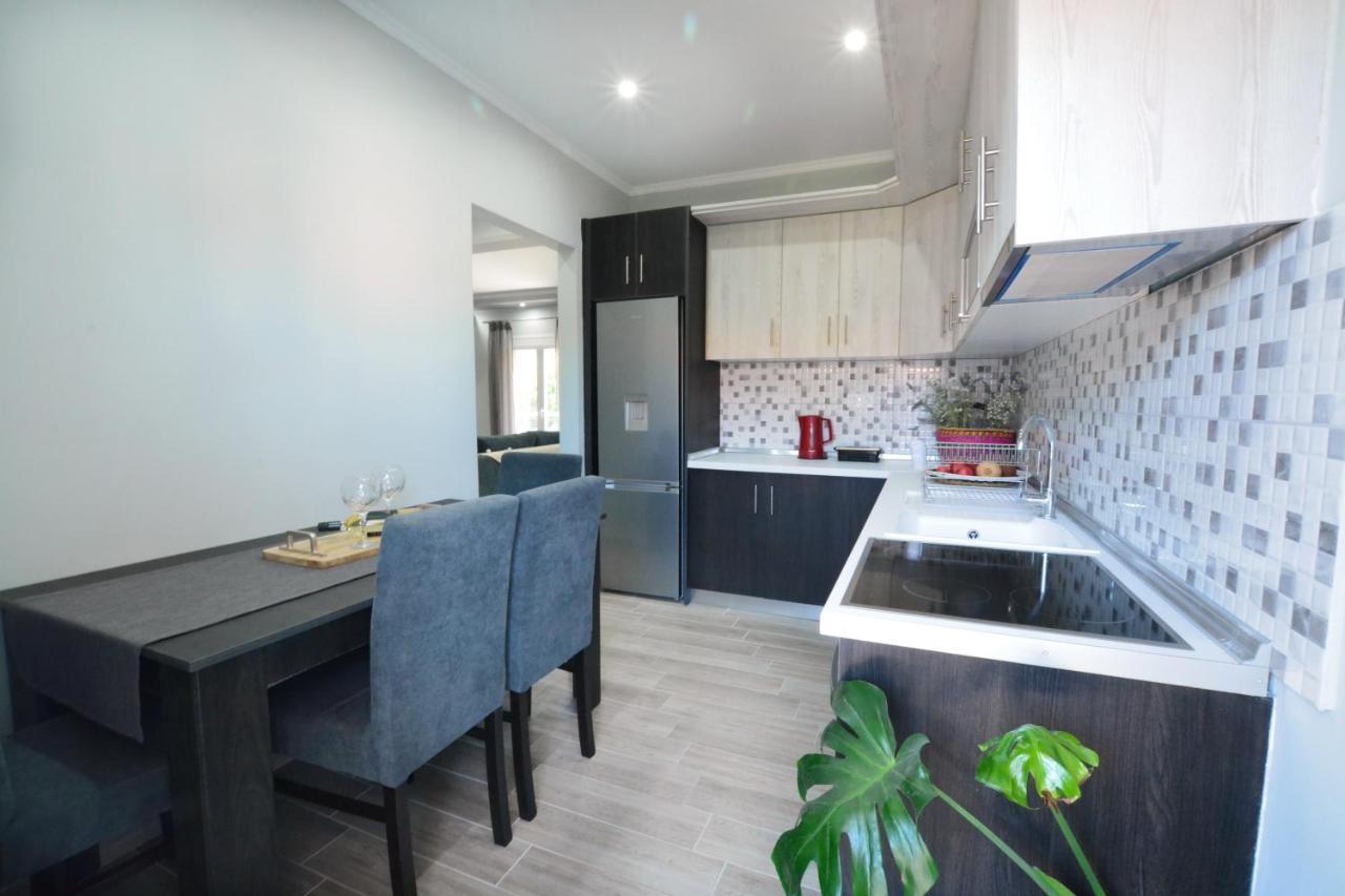 לימנאס Blue North Luxury Apartment מראה חיצוני תמונה
